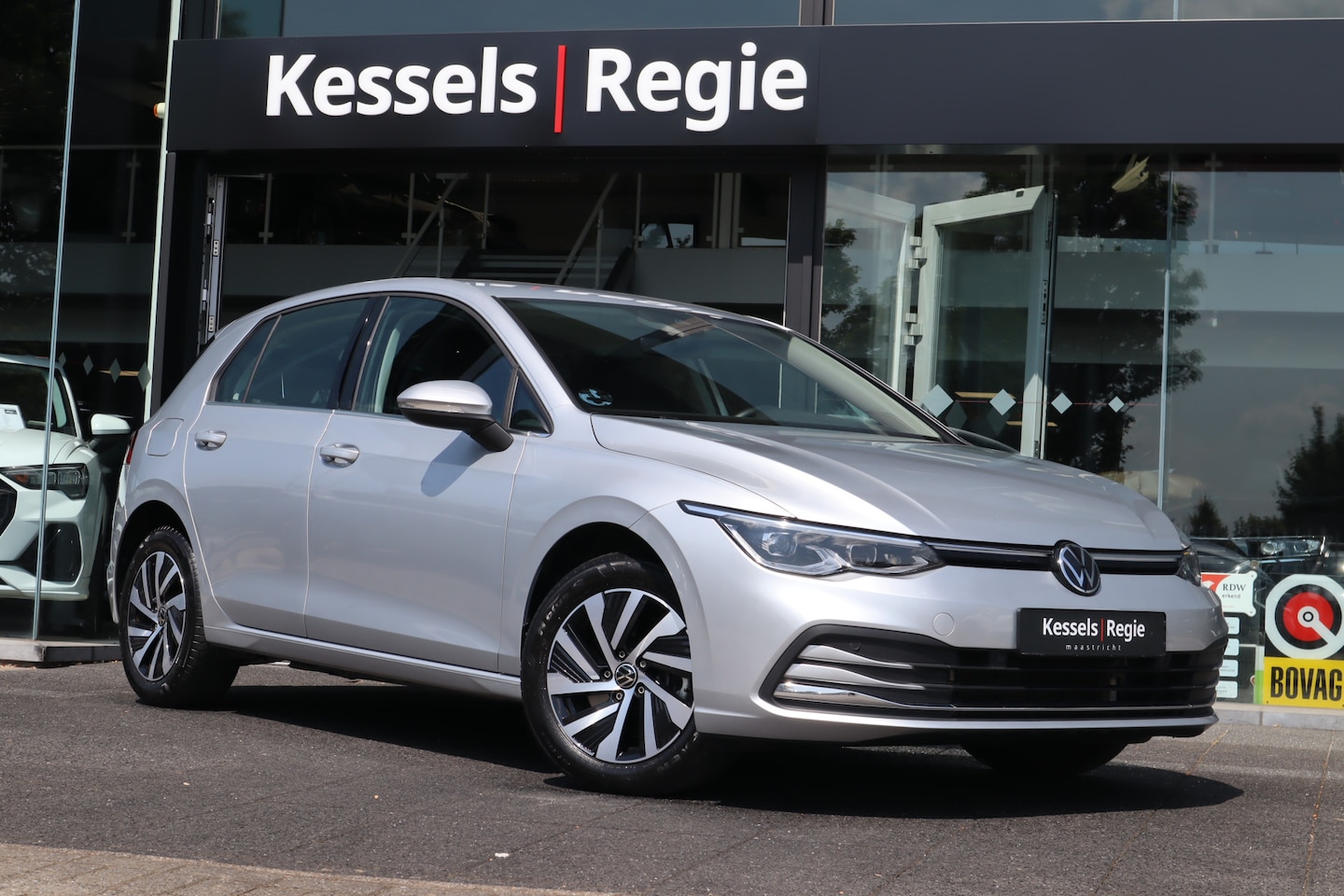 Volkswagen Golf - 1.4 eHybrid Plug-in Style Virtual Camera Led Navi - AutoWereld.nl