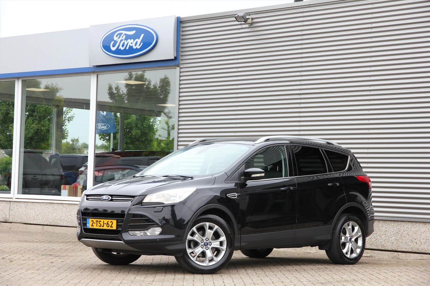 Ford Kuga - 1.6 EcoBoost 150pk 2WD Titanum - AutoWereld.nl