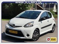 Toyota Aygo - 1.0 VVT-i - 5 deurs - airco - APK 08-2026