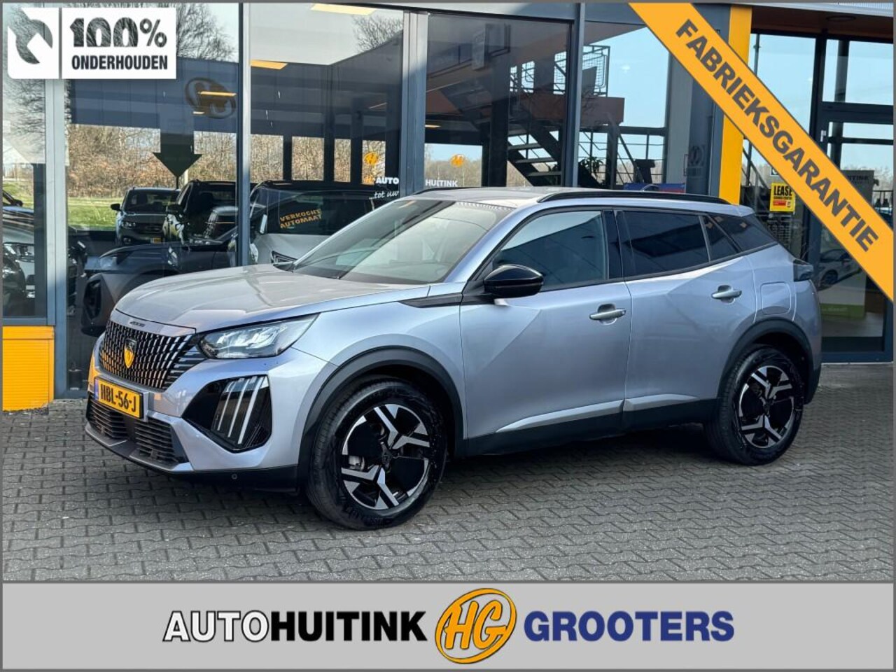 Peugeot 2008 - 1.2 PureTech 130 Allure - camera - navi - AutoWereld.nl