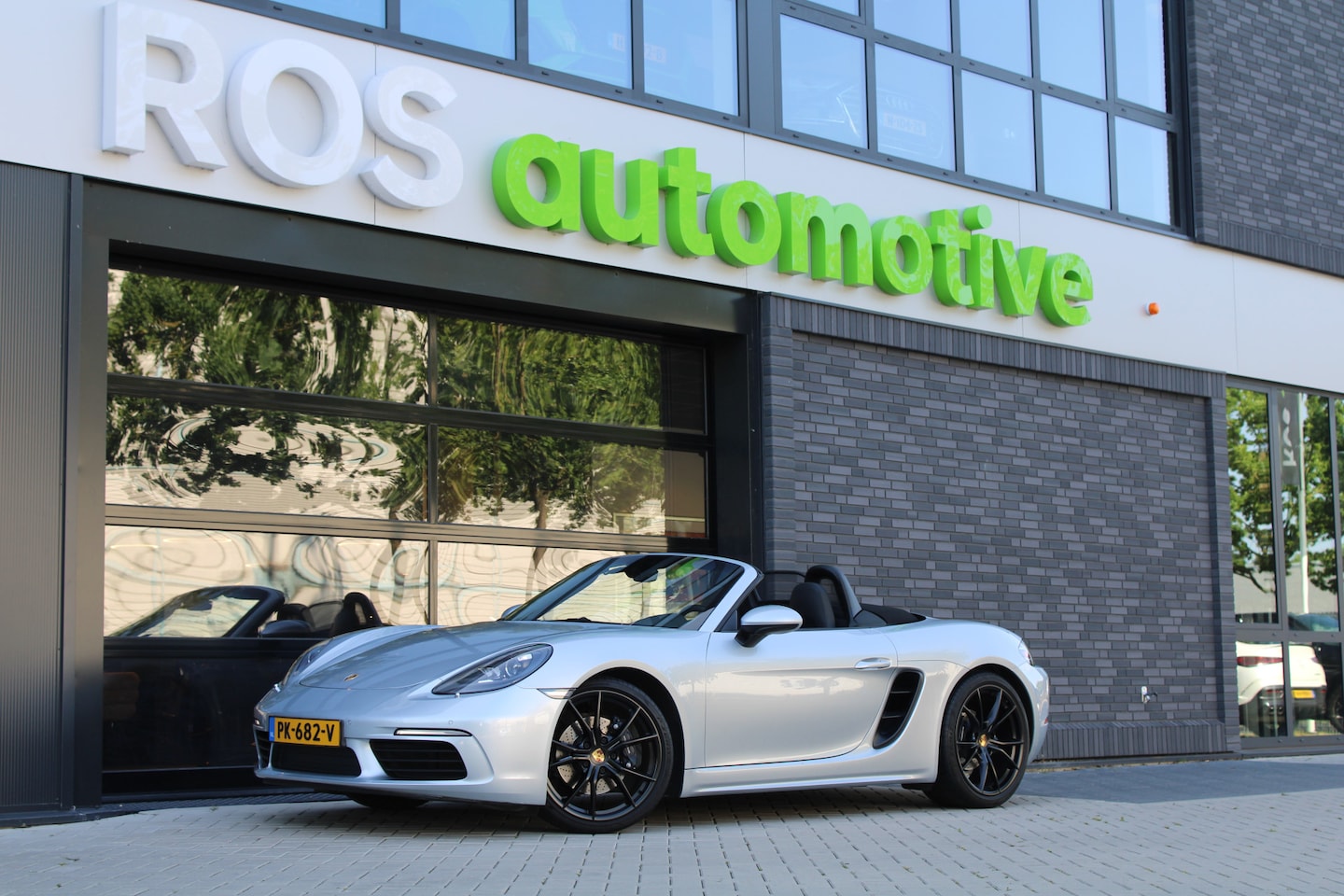 Porsche 718 Boxster - 2.0 | 1E EIG | NAP | DEALER OND | BOSE | MEMORY | CHRONO | STOEL/STUUR VERW | - AutoWereld.nl