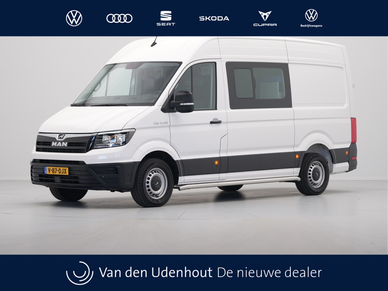 MAN TGE - 35 2.0 140pk DSG Standaard Hoog Navigatie Camera Trekhaak Cruise - AutoWereld.nl