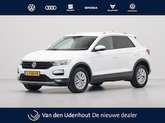 Volkswagen T-Roc - 1.0 TSI 110pk Style Navigatie Clima Pdc Acc 44