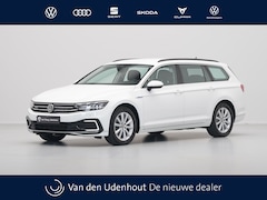 Volkswagen Passat Variant - 1.4 TSI 218pk PHEV GTE Navigatie Camera Side Assist Stoelverwarming 112