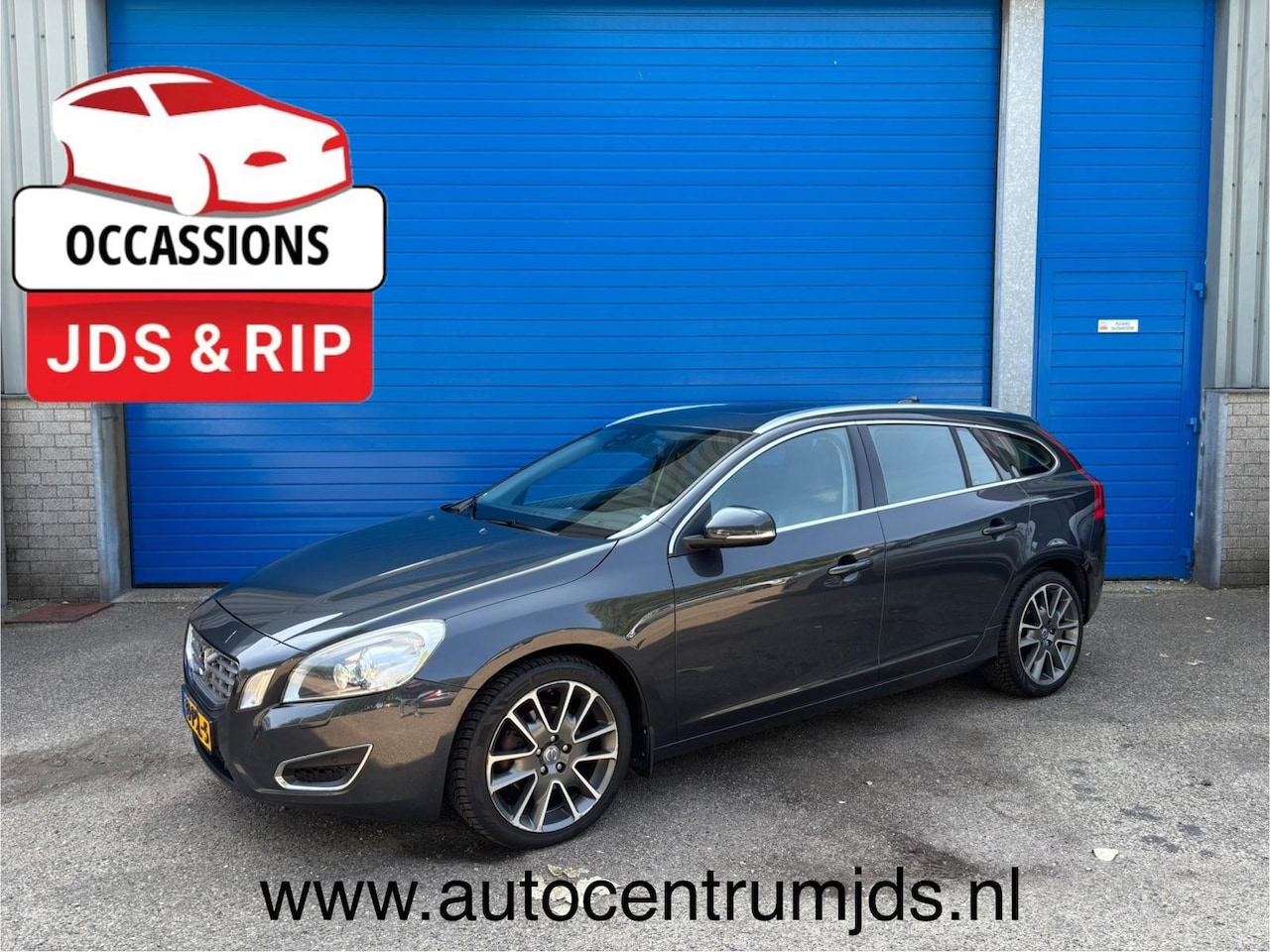 Volvo V60 - 1.6 T4 Summum 1.6 T4 Summum - AutoWereld.nl