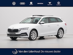 Skoda Octavia Combi - 1.4 TSI iV 218pk PHEV Style Trekhaak Panorama Canton Acc 302