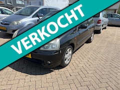 Renault Clio - 1.6-16V Community