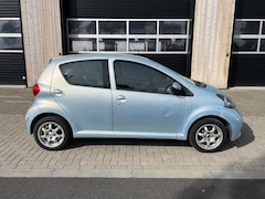 Toyota Aygo - 1.0-12V APK NAP STUURBEKRACHTIGING
