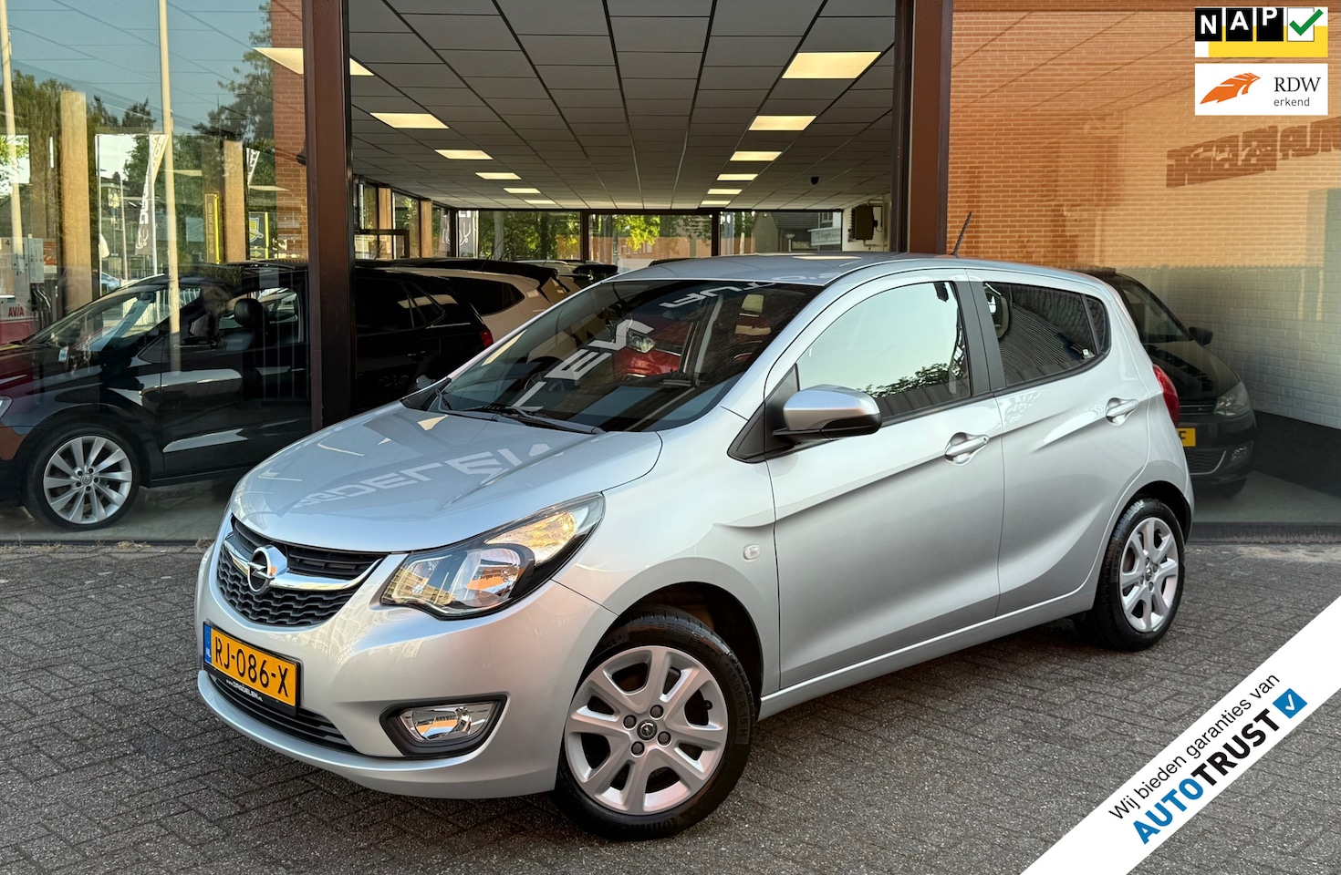Opel Karl - 1.0 ecoFLEX Edition AIRCO | CRUISE | PDC | BLUETOOTH - AutoWereld.nl