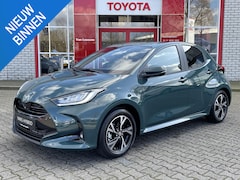 Toyota Yaris - HYBRID 115 DYNAMIC NL-AUTO 2025-MODEL NIEUW EN DIRECT LEVERBAAR COMFORT-PACK STOEL/STUURVE