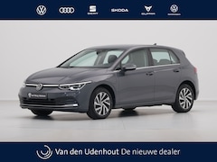 Volkswagen Golf - 1.4 eHybrid Style Navigatie Pdc Massage Acc