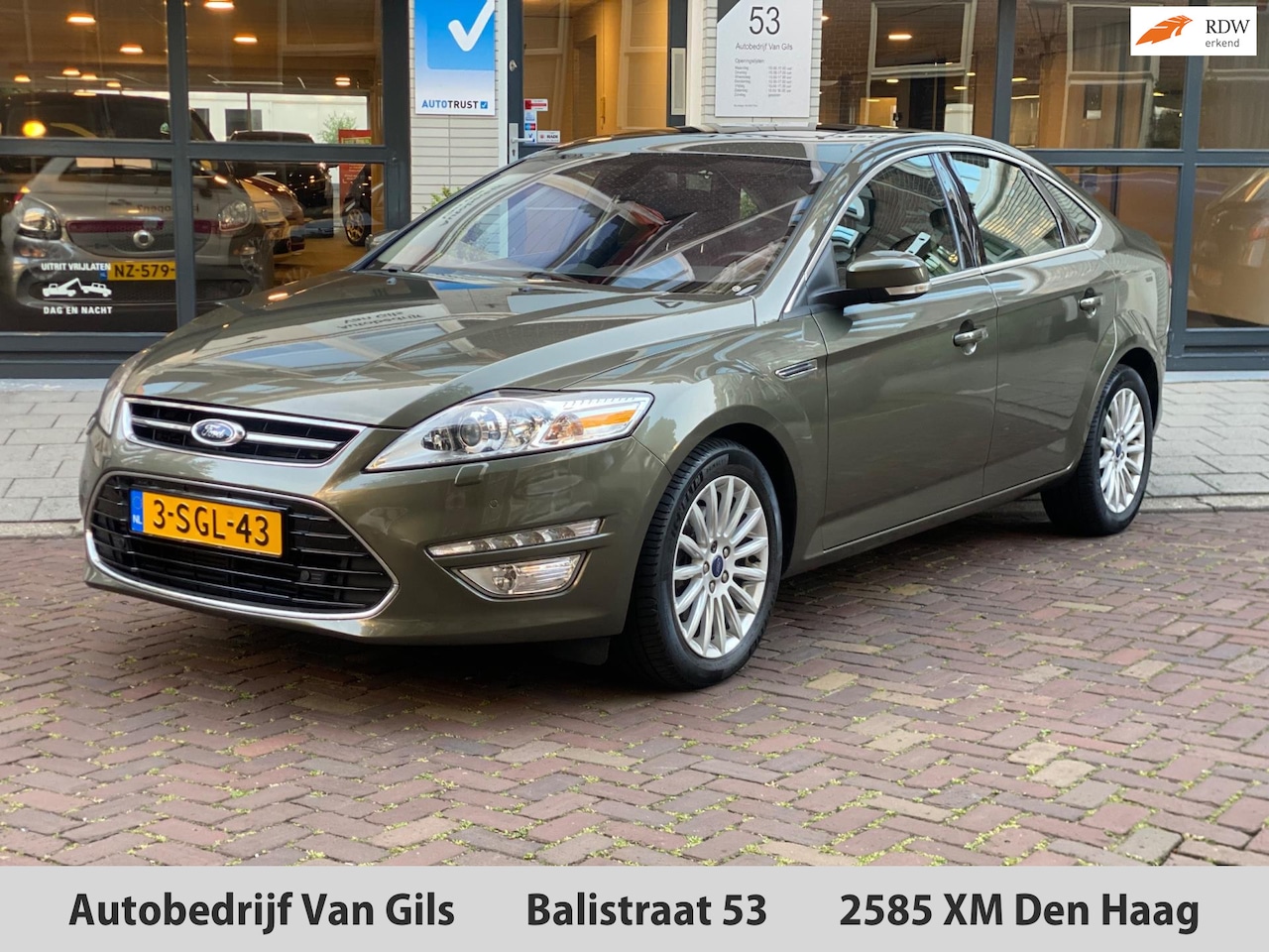 Ford Mondeo - 1.6 EcoBoost Platinum | AIRCO | NAVIGATIE | XENON | 1/2 LEDER | TREKHAAK | EERSTE EIGENAAR - AutoWereld.nl