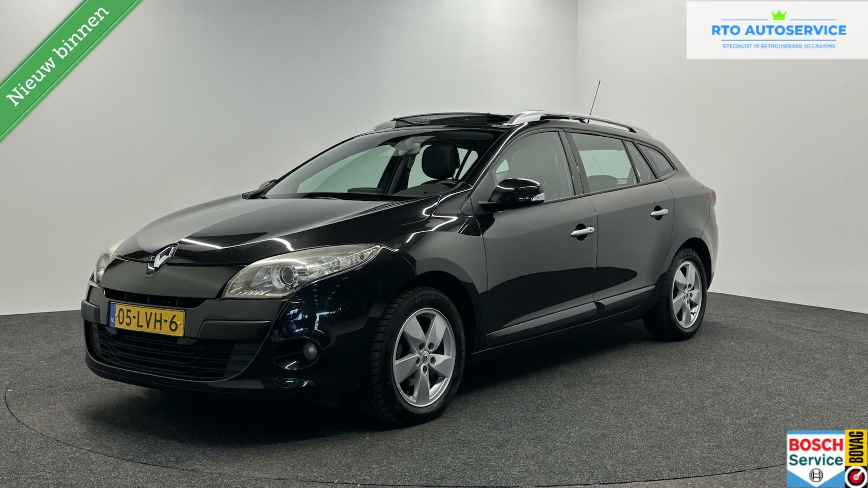Renault Mégane Estate - 1.6 Dynamique NAVI ECC TREKHAAK PANO - AutoWereld.nl