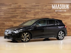 Volkswagen Golf - 1.5 eTSI R-Line|Trekhaak|Pano|Blackline|ACC|