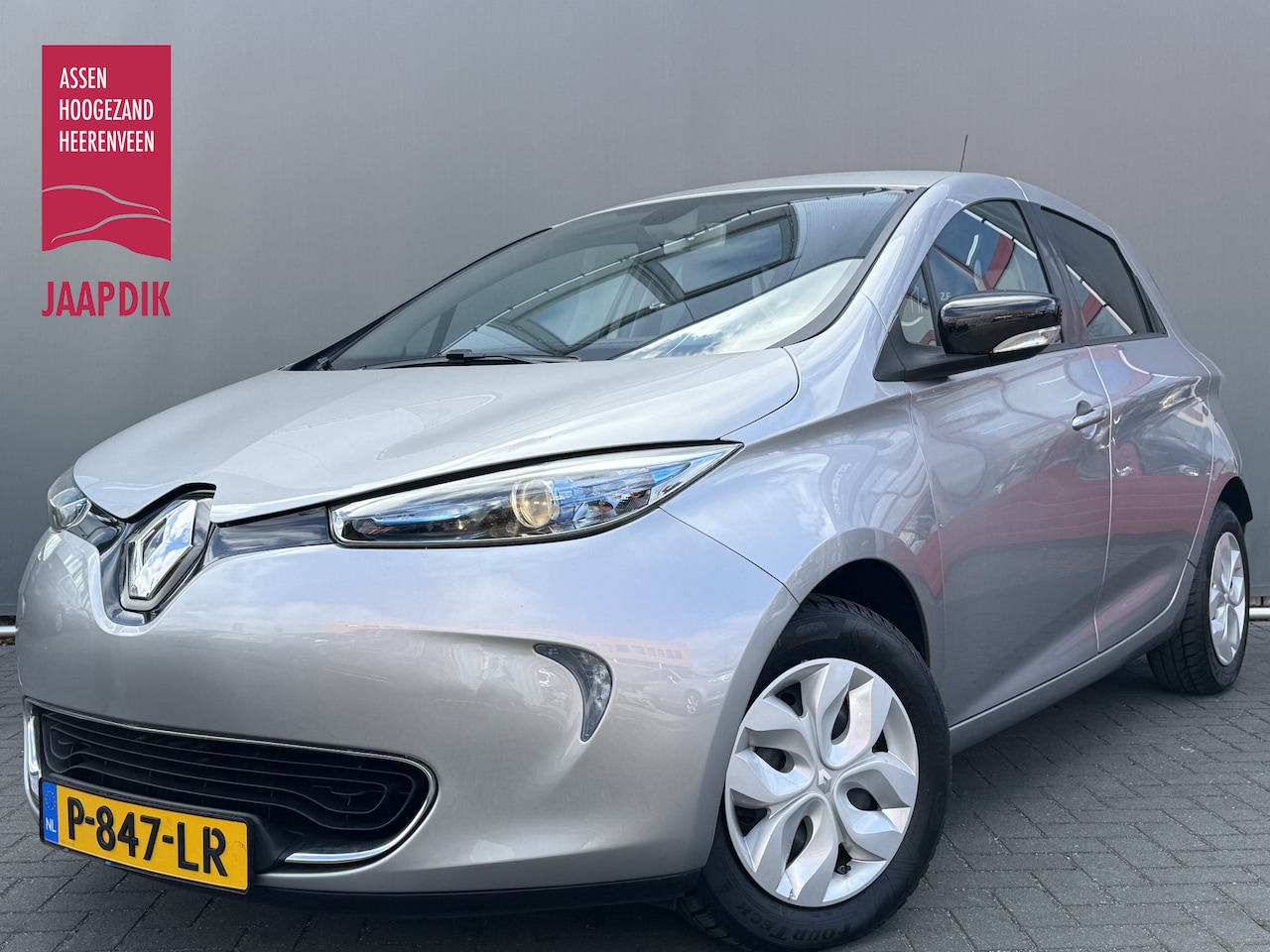 Renault Zoe - BWJ 2016 R240 89 PK Intens 22 kWh NAVI / AIRCO / CRUISE / RADIO / BLUETOOTH / CAMERA / PDC - AutoWereld.nl