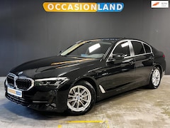 BMW 5-serie - 530e Executive|FACELIFT|CARPLAY|CAMERA|DAB|LED|STOELV|LEDER|CRUISE|17INCH|