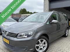 Volkswagen Touran - 1.2 TSI Trendline BlueMotion / BJ 2013