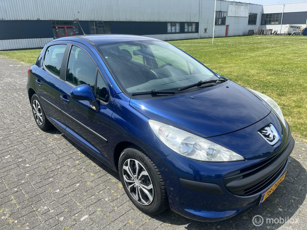 Peugeot 207 - 1.4 VTi Cool 'n Blue / APK / NAP / Airco / Cruise / Camera / - AutoWereld.nl