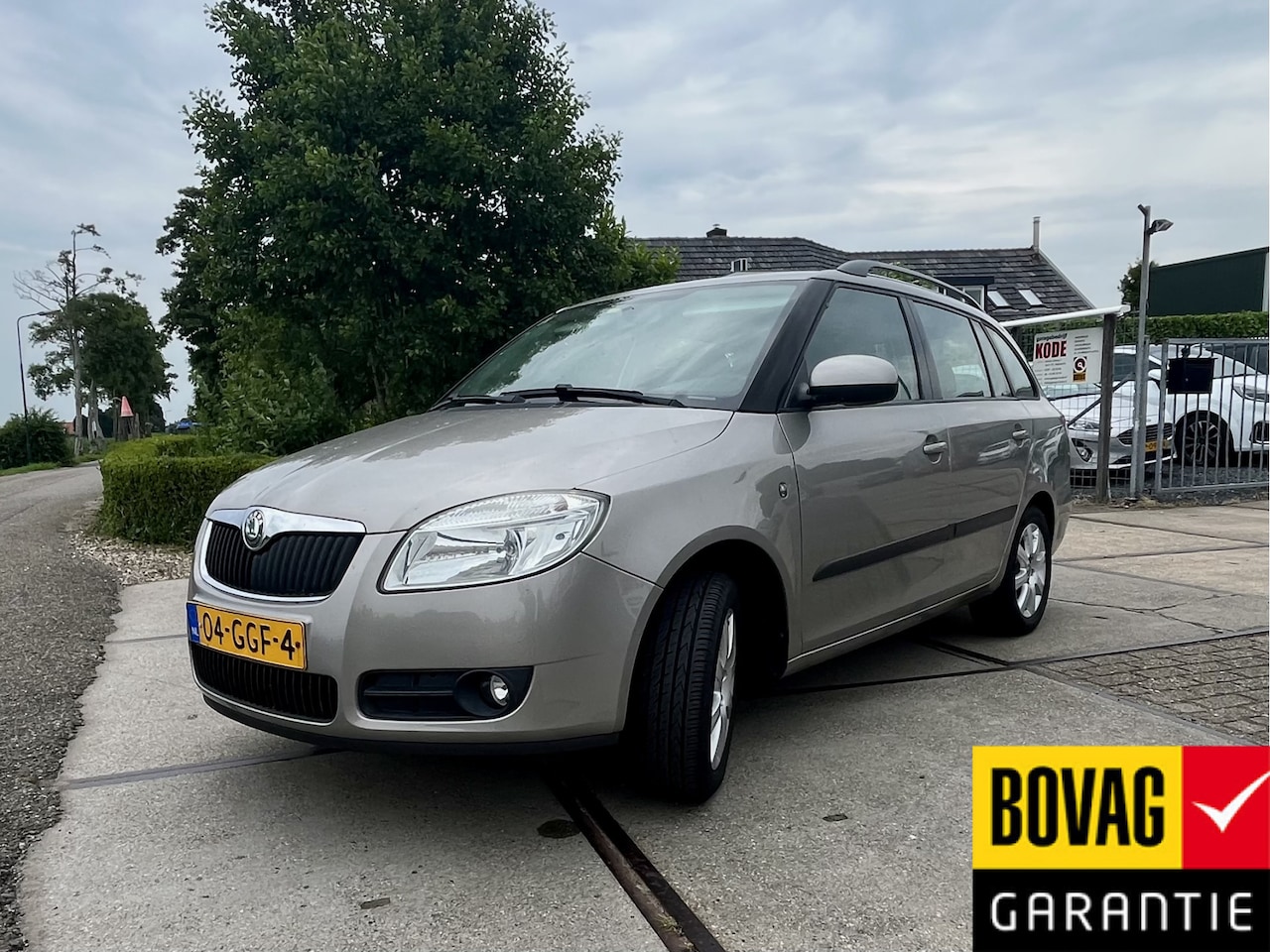 Skoda Fabia Combi - 1.4-16V Ambiente Trekhaak - AutoWereld.nl