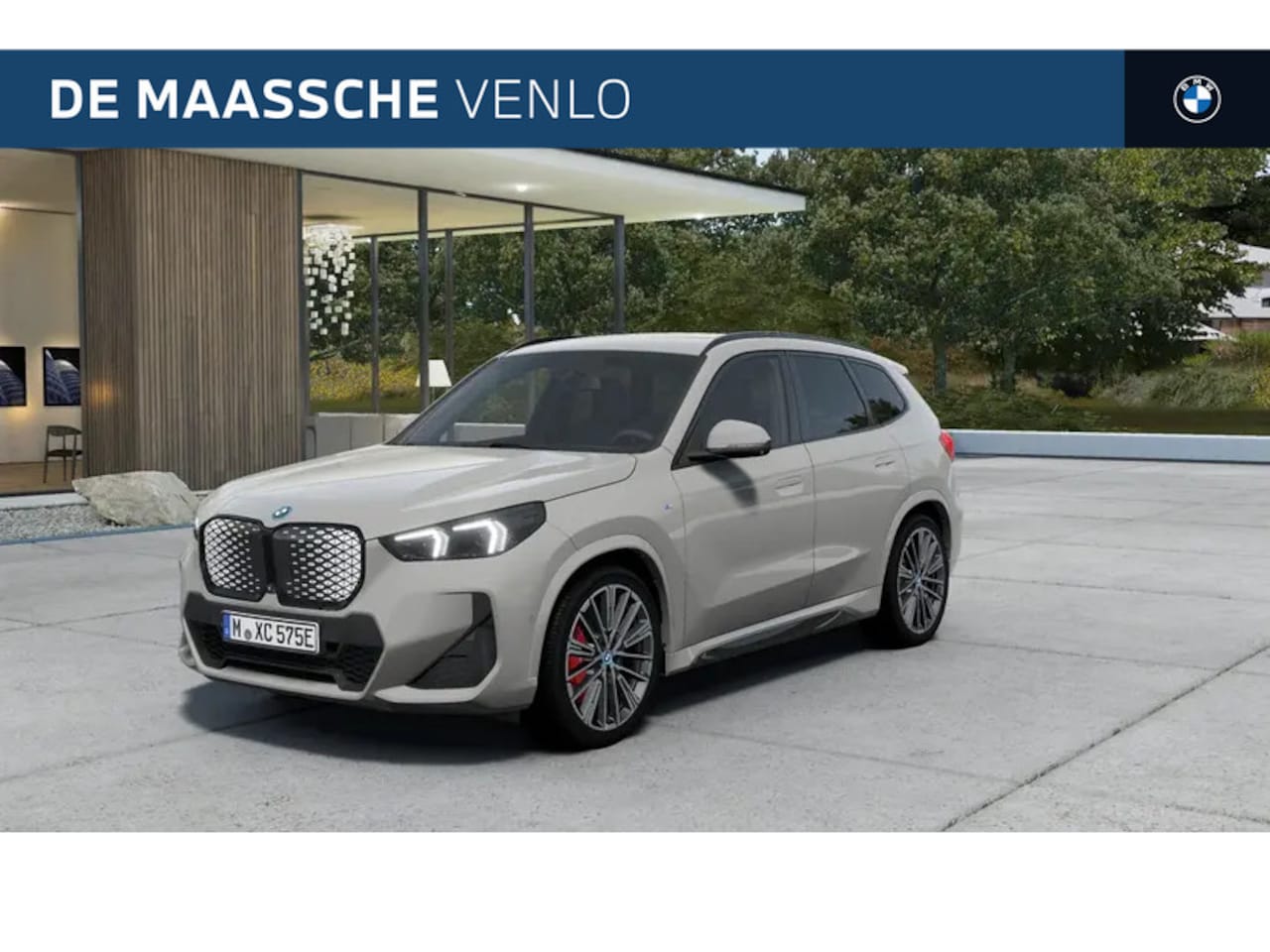 BMW X1 - xDrive25e High Executive M Sport Automaat / Panoramadak / Trekhaak / M Sportstoelen / Adap - AutoWereld.nl