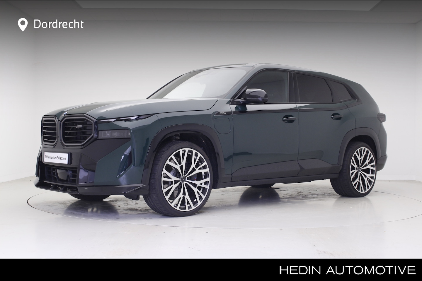 BMW XM - PHEV 50e | Individual | 23'' AC Schnitzer | British Racing Green | Bowers & Wilkins | Trek - AutoWereld.nl