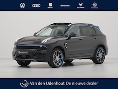 Lynk & Co 01 - 1.5 Hybride Panorama Camera Stoelverwarming Side Assist Keyless 279