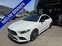 Mercedes-Benz A-klasse - 200 Business Solution AMG / Panoramadak / Camera / Sfeerverlichting