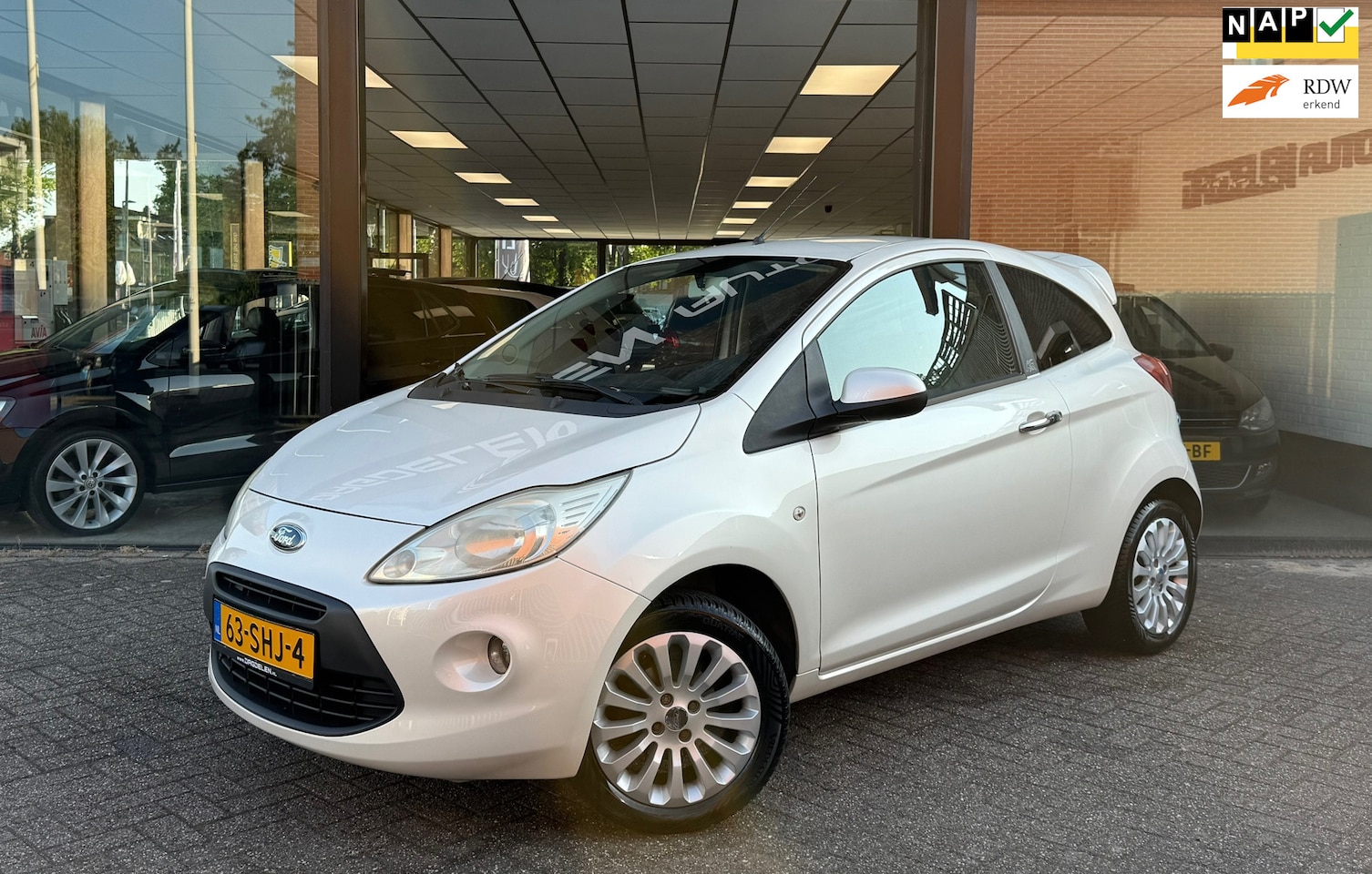 Ford Ka - 1.2 Titanium X start/stop 2E EIG | AIRCO | ELEKTR PAK | NAP - AutoWereld.nl