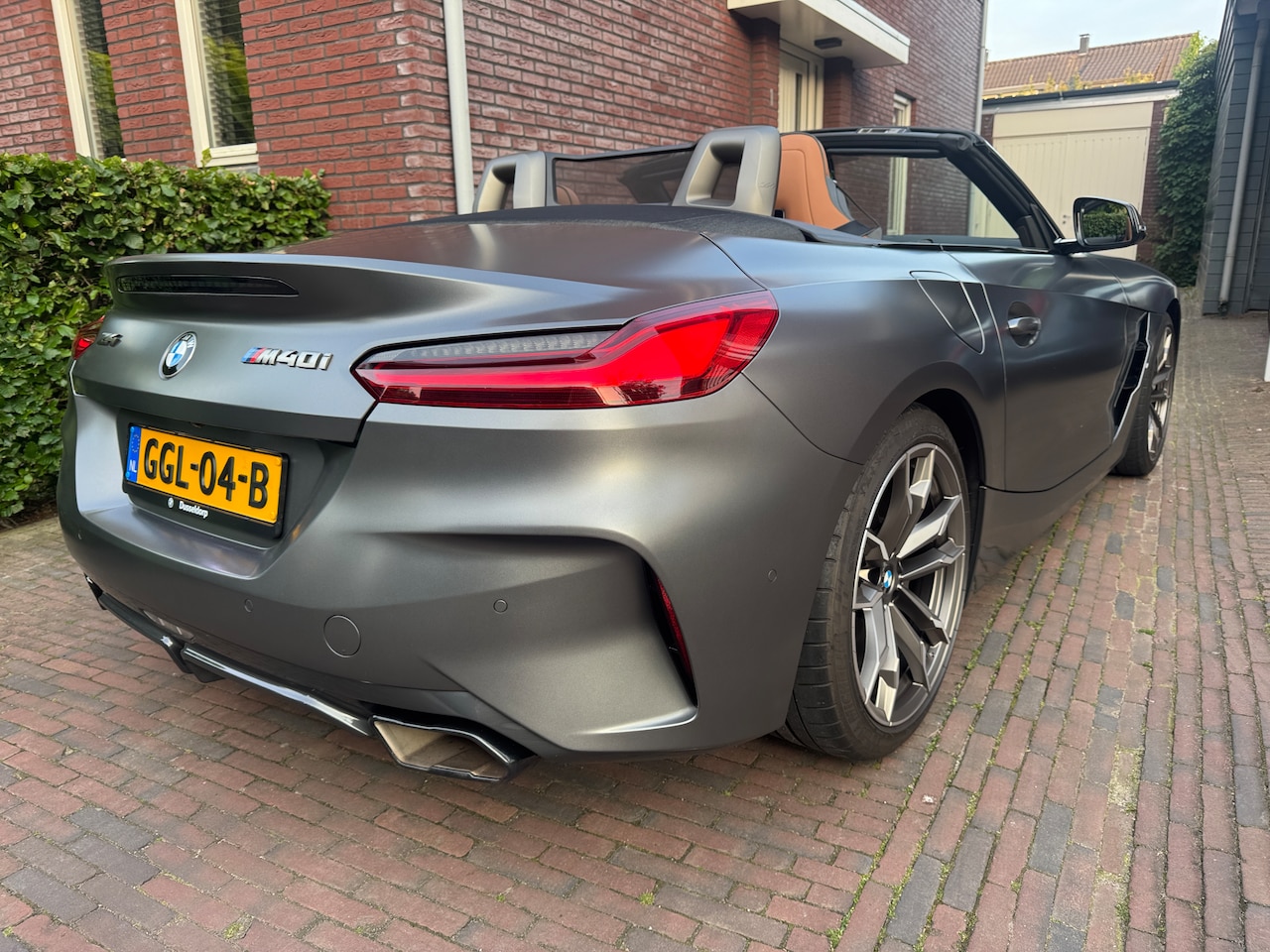 BMW Z4 Roadster - M40i High Executive Echte liefhebbers auto; alleen als 3e auto gebruikt bij mooi weer - AutoWereld.nl