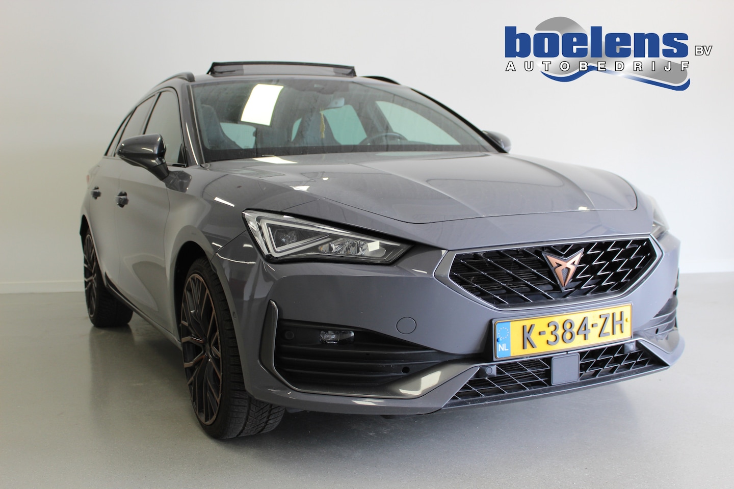 CUPRA Leon Sportstourer - 1.4 e-Hybrid VZ Copper Edition | PANO-DAK | 19'LMV | STOEL+STUUR/VERW | ACC | CLIMA | VOL- - AutoWereld.nl