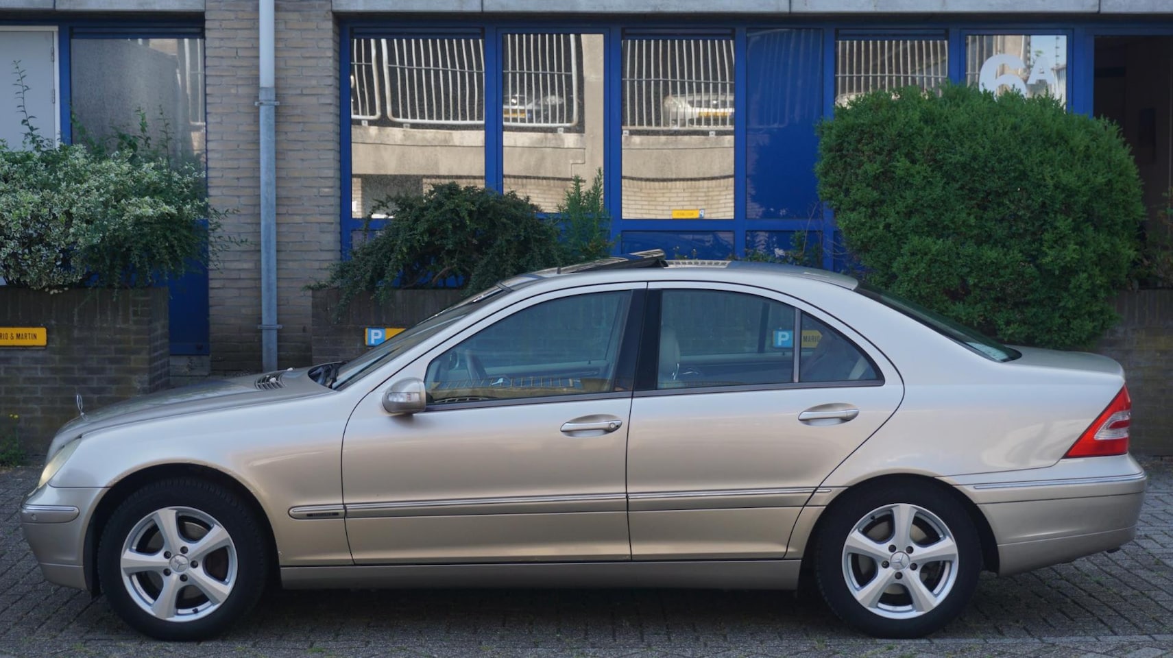 Mercedes-Benz C-klasse - 240 Elegance Automaat - AutoWereld.nl