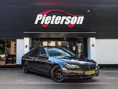 BMW 7-serie - 740Ld xDrive PANO LASER MASSAGE ALLE OPTIES