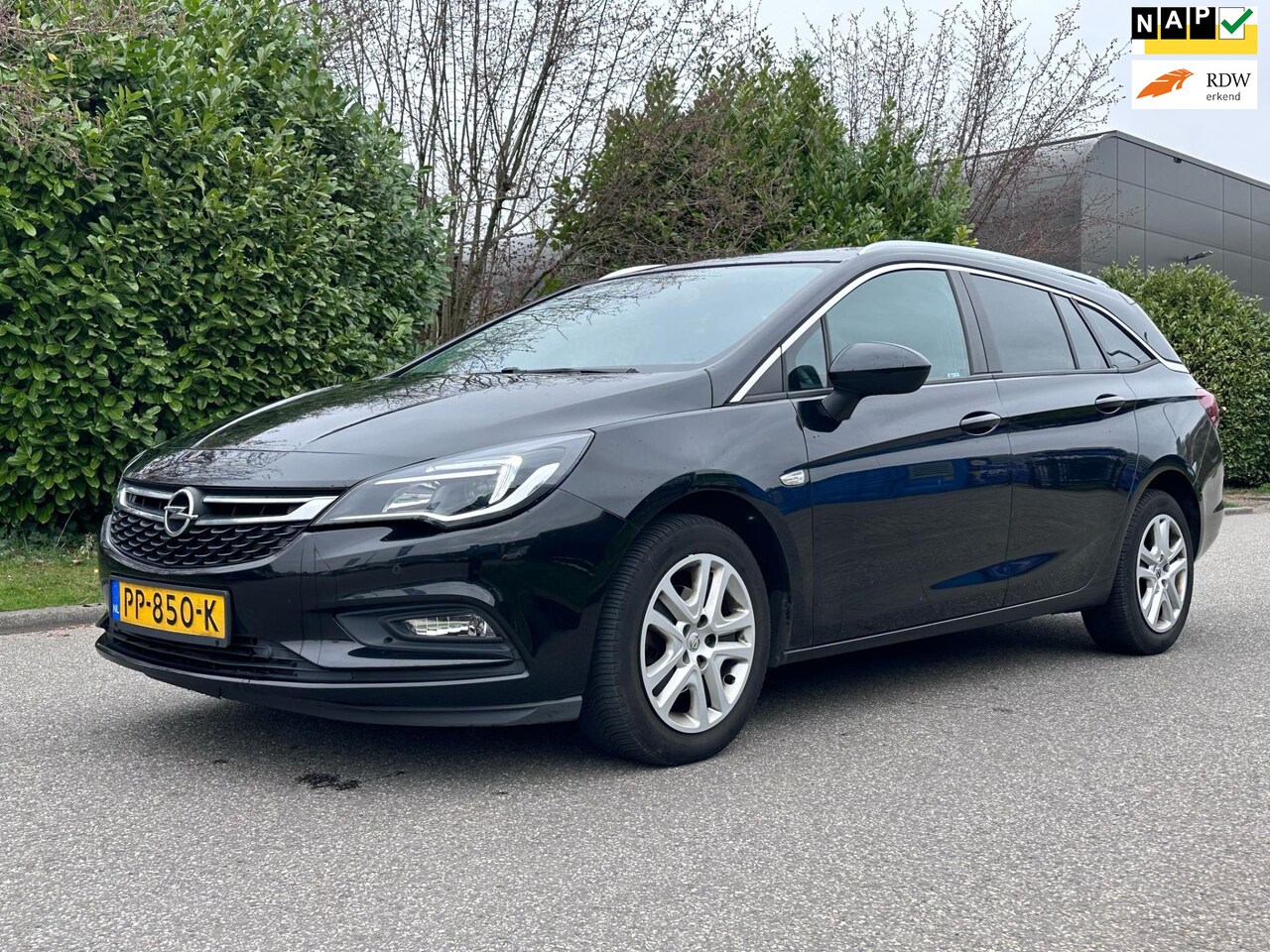 Opel Astra Sports Tourer - 1.4 Online Edition Achteruit camera*NAP*Cruise*Clima*Parkeersensoren*Nieuwe APK* - AutoWereld.nl