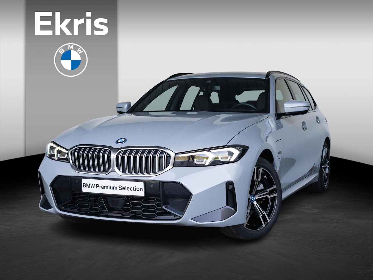 BMW 3-serie Touring - 330e xDrive | M Sportpakket | Entertainment Pack | Stoelverwarming | Harman Kardon | 18" - AutoWereld.nl