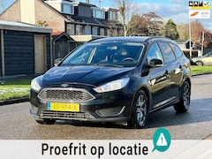 Ford Focus Wagon - 1.0 Titanium Edition Stoelverwarming*Airco*LM velgen*Parkeersensoren*Dealer onderhouden