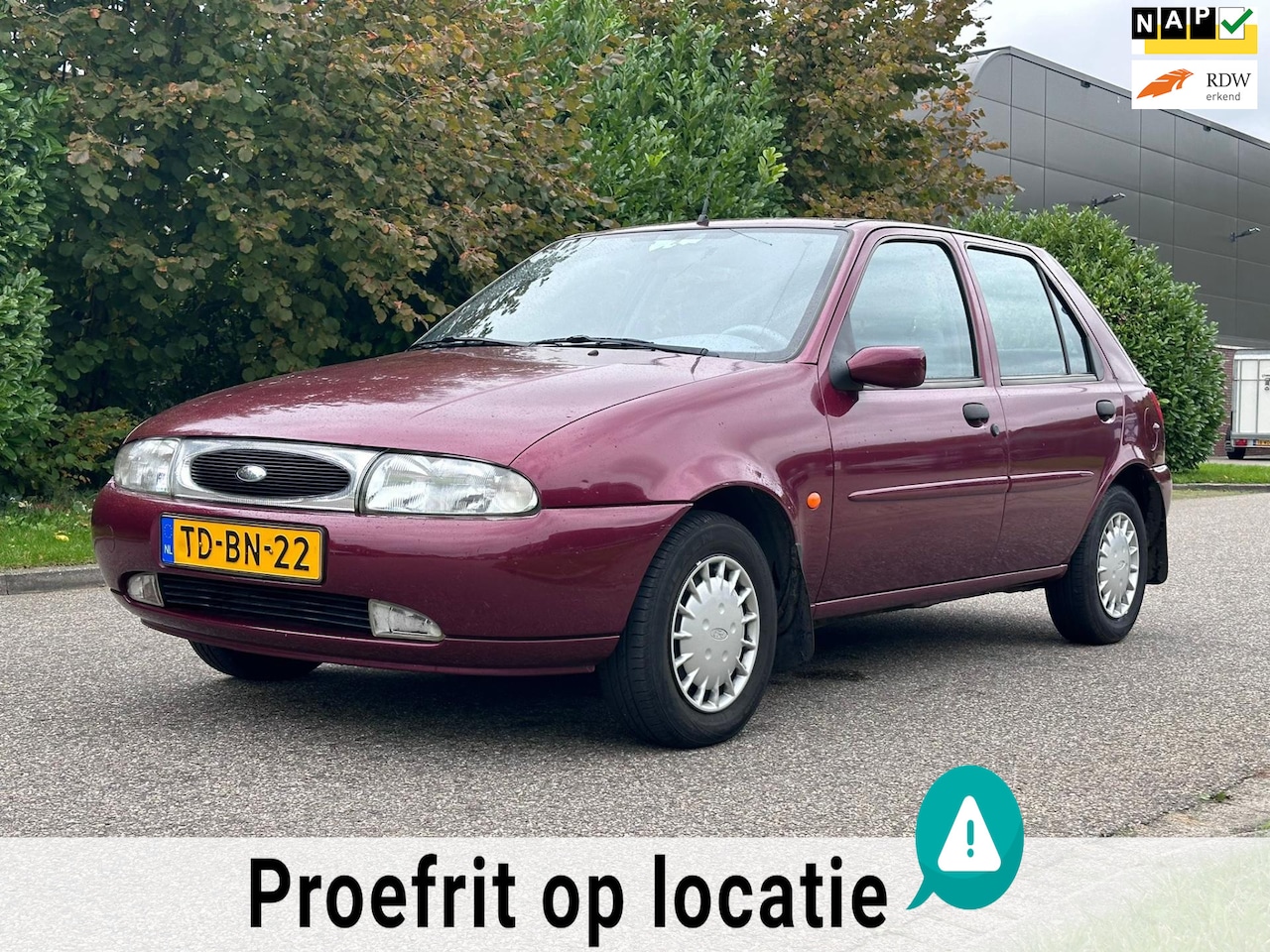 Ford Fiesta - 1.3-16V Ghia Automaat*5DR*09-10-2025 APK*66.000 NAP*Elektrische schuifdak*Trekhaak*Elektri - AutoWereld.nl