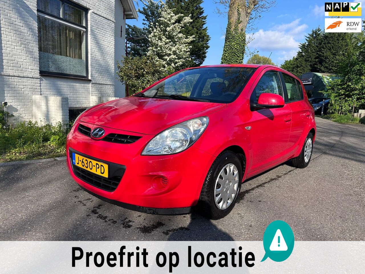 Hyundai i20 - 1.2i i-Drive BOUWJAAR 2011 *Airco*5DR *APK 11-10-2025* METALIC ROOD - AutoWereld.nl