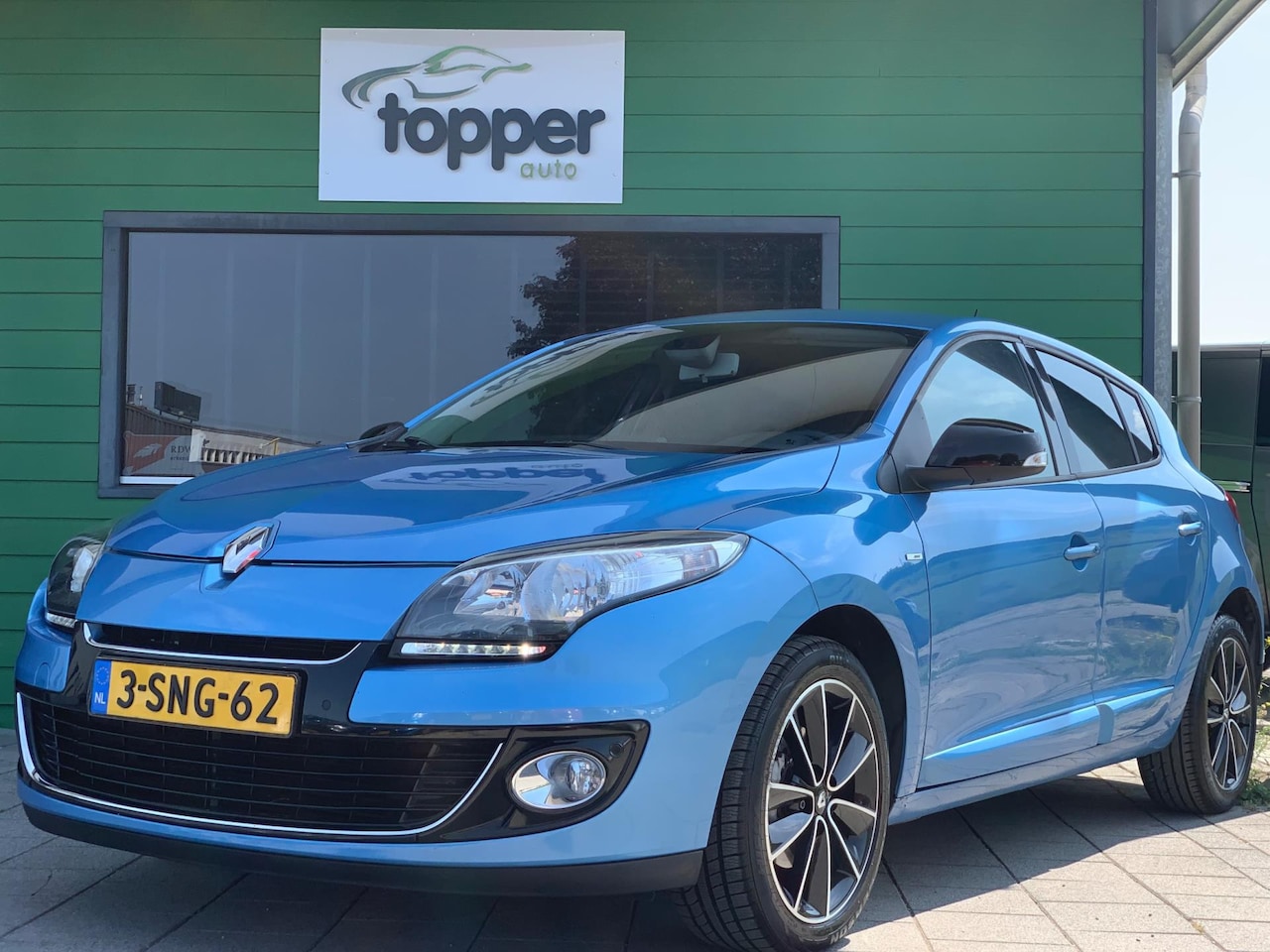 Renault Mégane - 1.2 TCe Bose | Navigatie | Camera | StoelVw.| - AutoWereld.nl