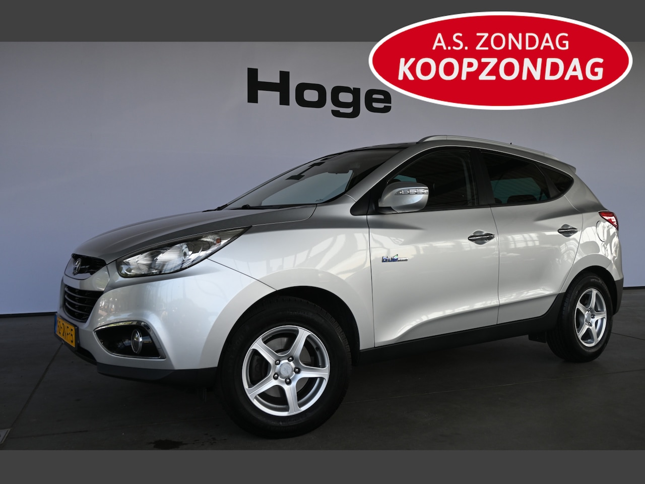 Hyundai ix35 - 1.6i GDI Style NAP! Clima Navigatie Panoramadak Rijklaarprijs Inruil Mogelijk! - AutoWereld.nl