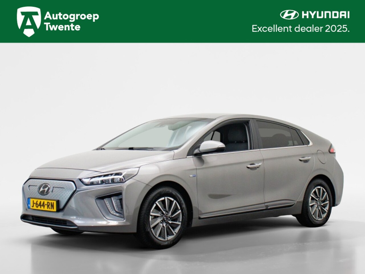 Hyundai IONIQ - Comfort EV 38 kWh | Trekhaak | all-seasonbanden | warmtepomp - AutoWereld.nl