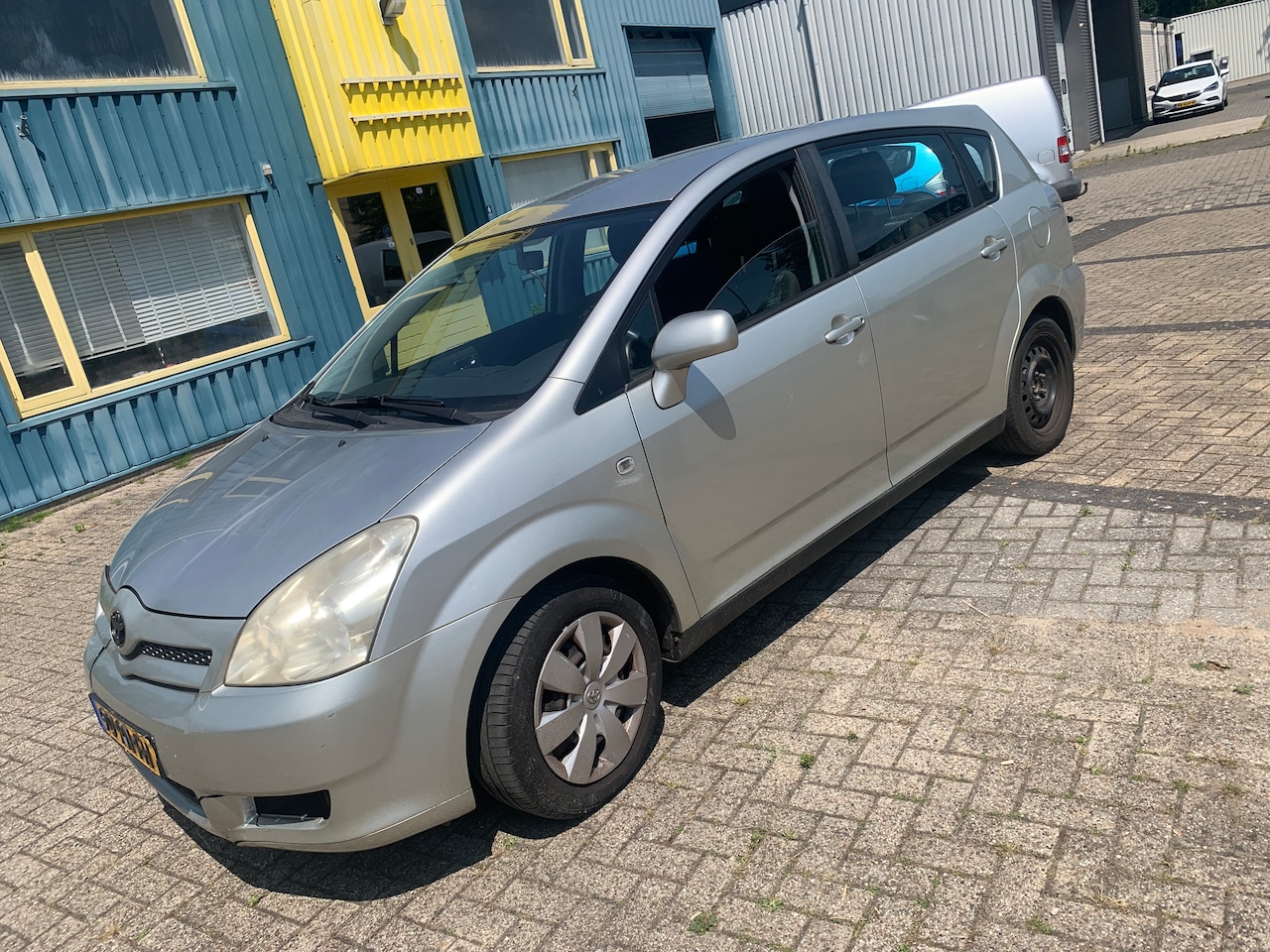 Toyota Corolla Verso - 1.6 VVT-i Terra 7p. - AutoWereld.nl