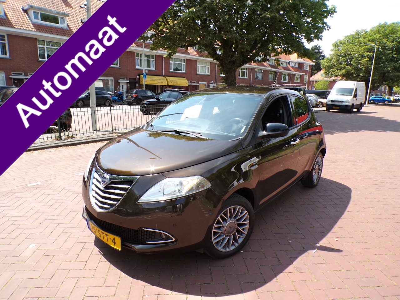 Lancia Y(psilon) - Ypsilon 0.9 TwinAir Platinum AUTOMAAT NL AUTO ORG KM MET NAP...... - AutoWereld.nl