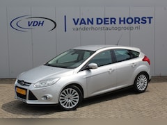 Ford Focus - 1.0 EcoBoost Luxe uitvoering, Cruise control, Duo zone climate control, Xenon+LED, Parkeer