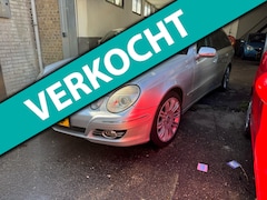 Mercedes-Benz E-klasse Combi - 240 Classic Benzine Automaat NETTE AUTO