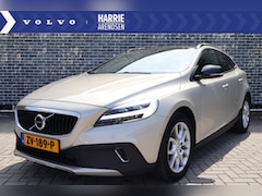 Volvo V40 Cross Country - 1.5 T3 Polar+ Luxury | Adaptieve cruise control | BLIS | Lederen bekleding | Panoramadak |