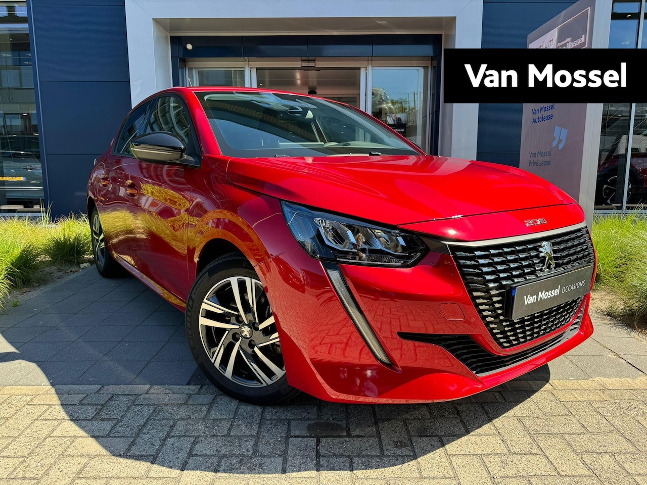 Peugeot 208 - 1.2 PureTech Allure Pack | Apple Carplay/Android Auto | Camera | Climate control - AutoWereld.nl