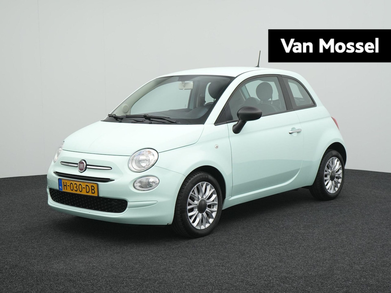 Fiat 500 - 0.9 TwinAir Turbo Young NAVIGATIE | AIRCO | BLUETOOTH | MULTIMEDIA SCHERM | 12 MAANDEN BOV - AutoWereld.nl