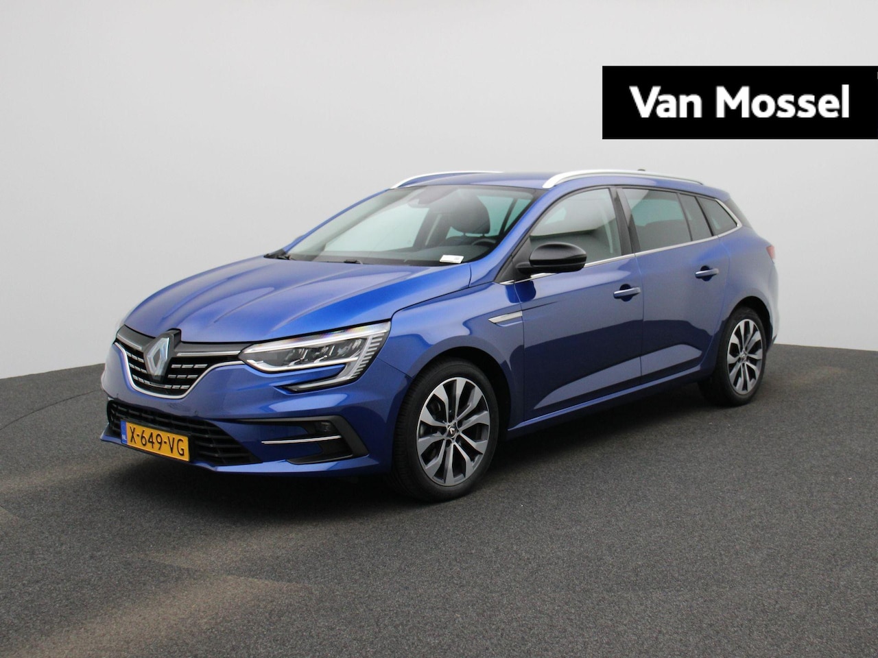 Renault Mégane Estate - 1.3 TCe 140Pk Techno | Trekhaak | 1700kg Trekvermogen | Apple / Android Carplay | Achterui - AutoWereld.nl