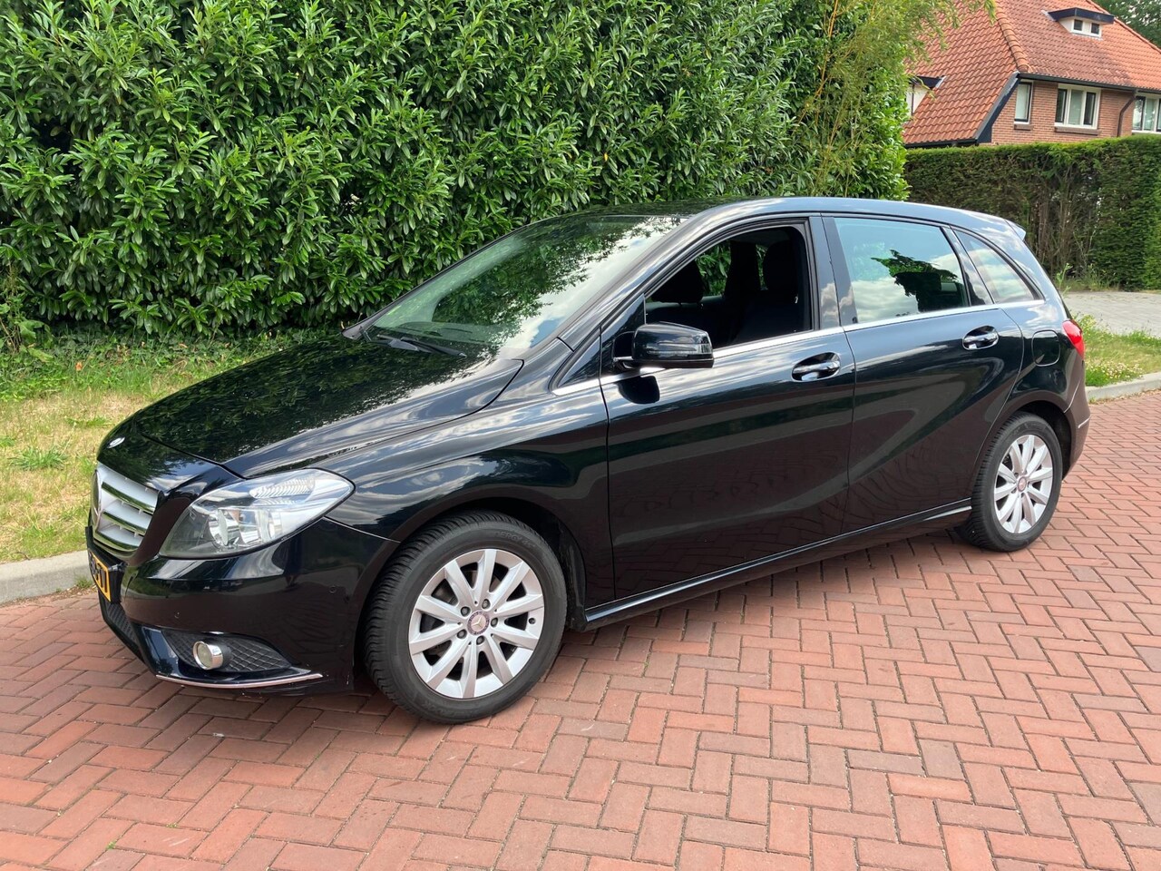 Mercedes-Benz B-klasse - 180 mooie auto diverse extra's rijd goed - AutoWereld.nl