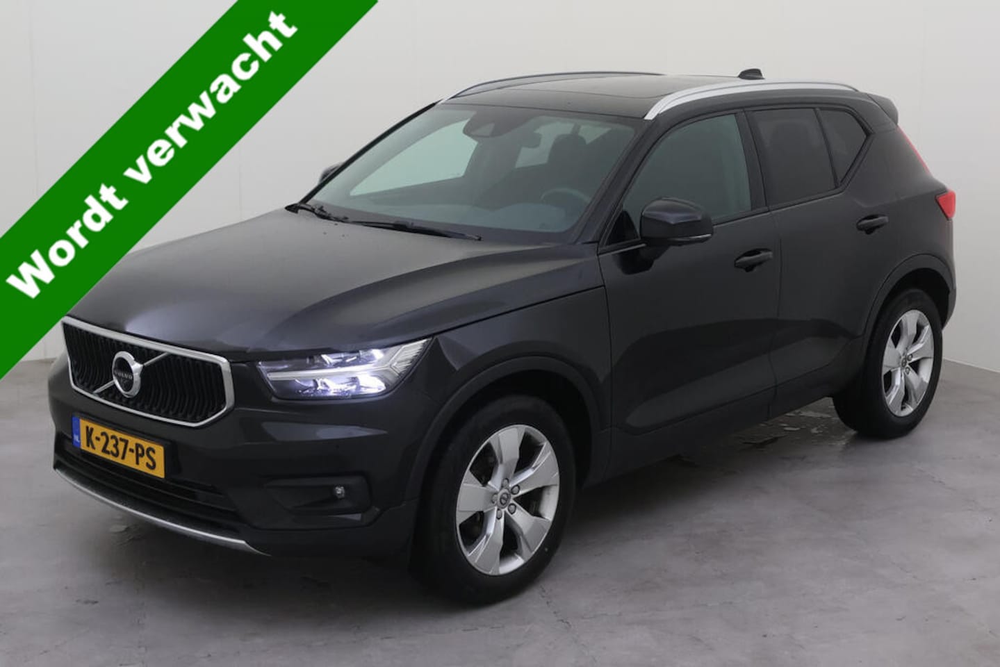 Volvo XC40 - 1.5 T2 Business Pro NL AUTO | PANO | 360 GRADEN CAMERA | TREKHAAK | CARPLAY | - AutoWereld.nl